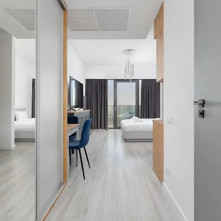 Hanza Tower 738 By Bookinghost Apartment