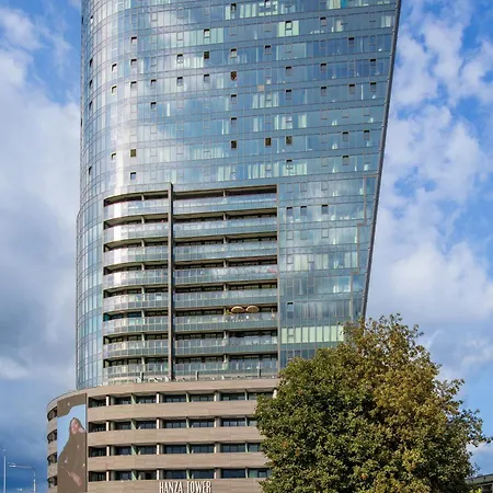 Hanza Tower 738 Szczecin