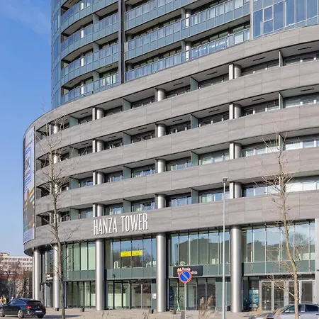 Hanza Tower 738 By Bookinghost *