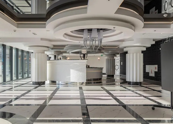 Hanza Tower 738 By Bookinghost Apartment